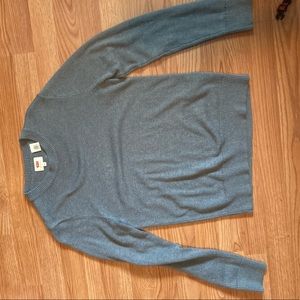Levi’s sweater